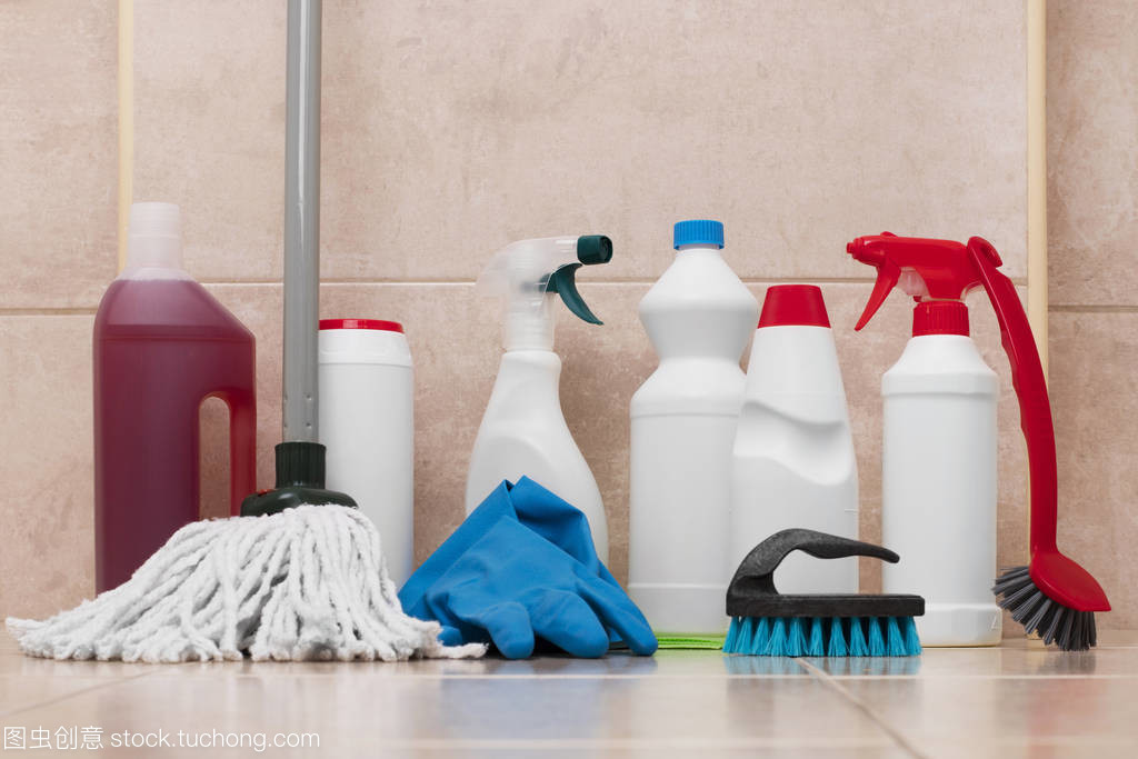 浴室清洁 专业保洁的利器与高效策略